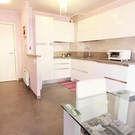 Apartment Lilla By Connexion
